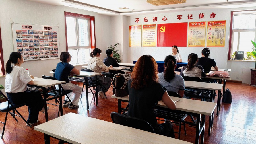 某事业单位笔试现场